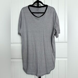 PacSun Black and White Striped Men's Shirt